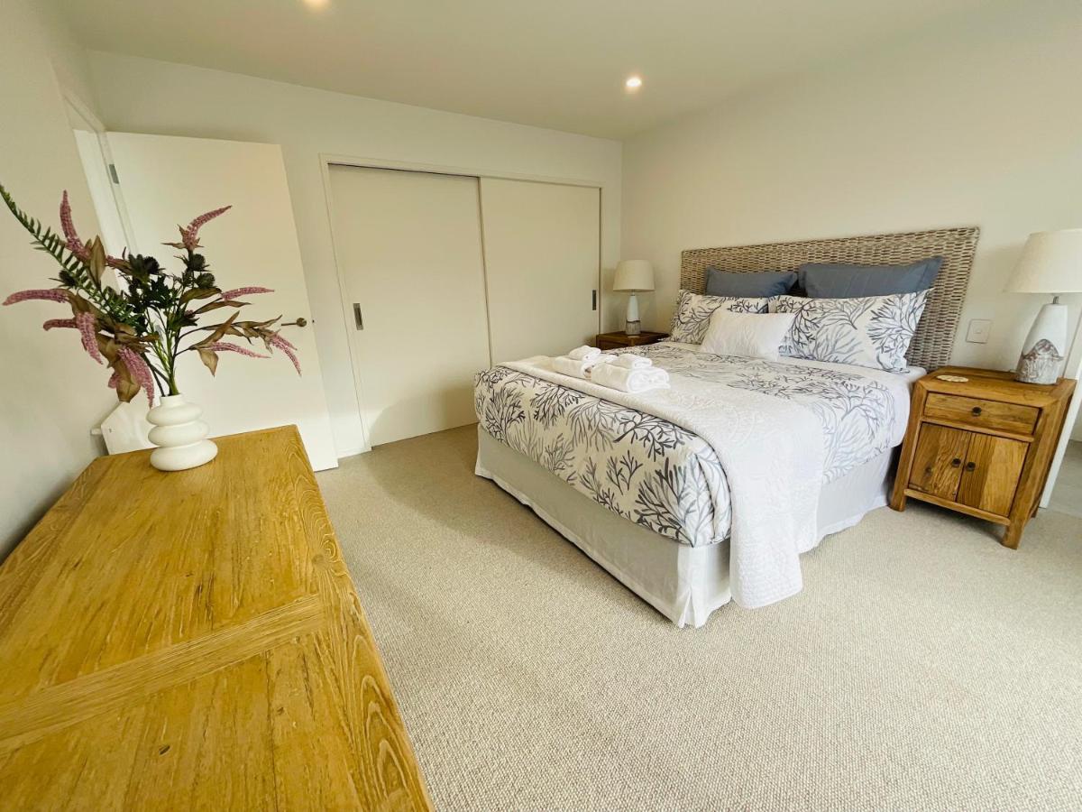 Deluxe Downtown Mount Maunganui Villa Eksteriør bilde