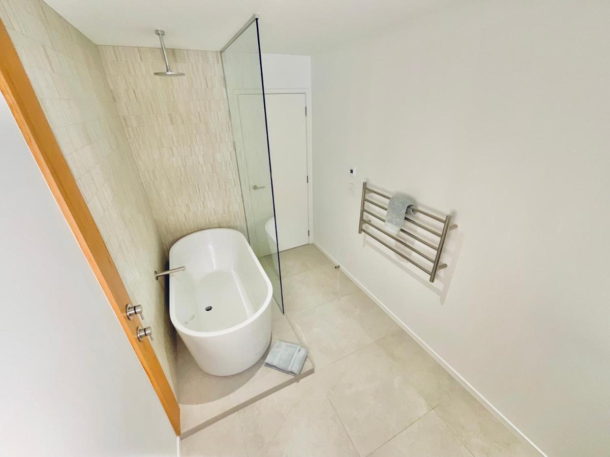 Deluxe Downtown Mount Maunganui Villa Eksteriør bilde