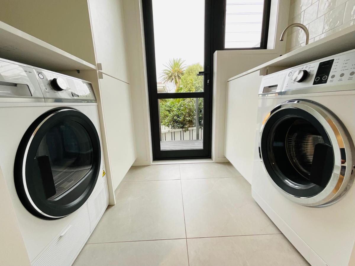Deluxe Downtown Mount Maunganui Villa Eksteriør bilde