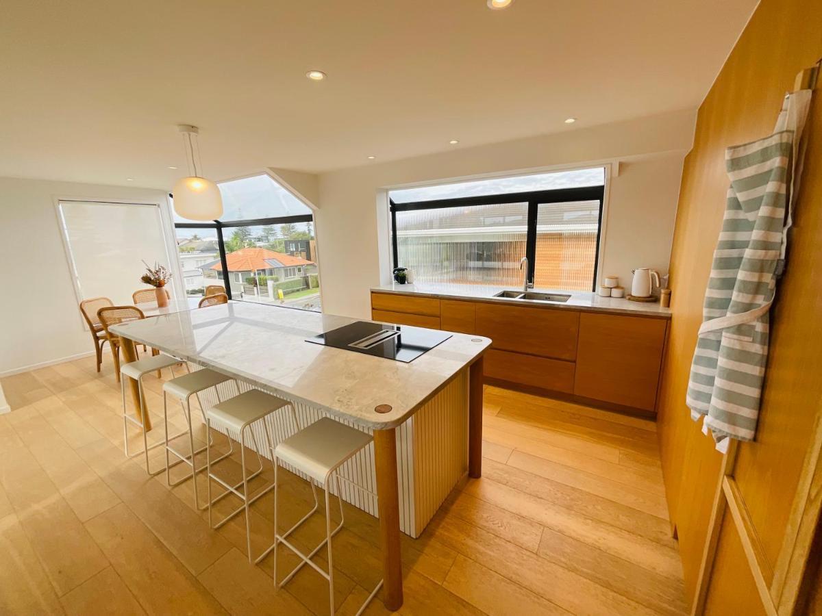 Deluxe Downtown Mount Maunganui Villa Eksteriør bilde