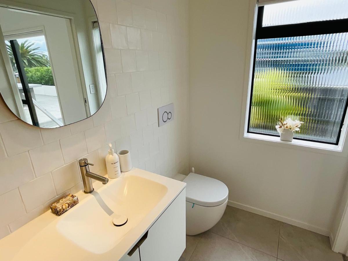 Deluxe Downtown Mount Maunganui Villa Eksteriør bilde