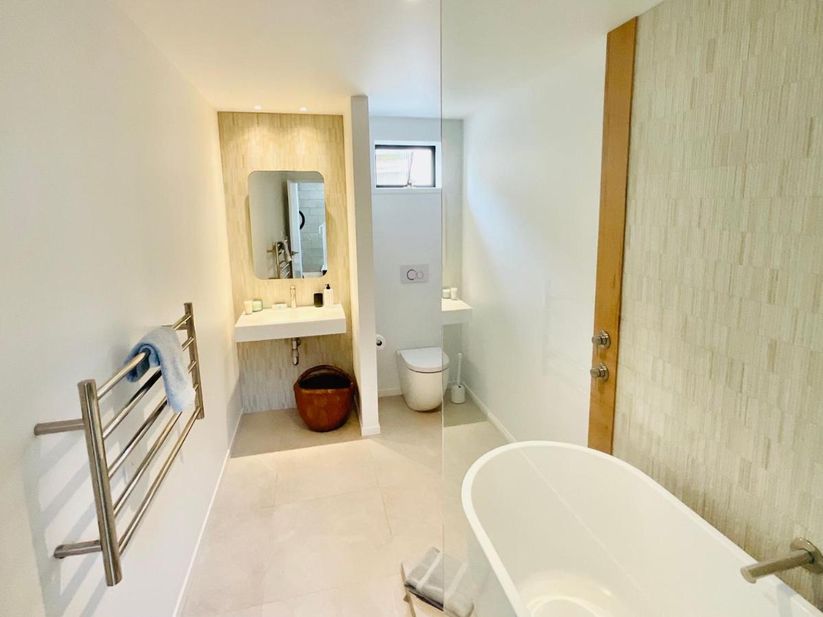 Deluxe Downtown Mount Maunganui Villa Eksteriør bilde